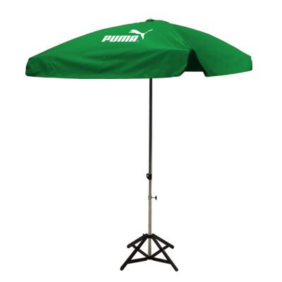 ผลิตร่มสนาม