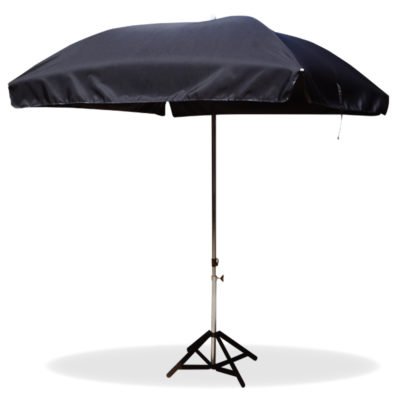 ร่มสนาม สีดำ